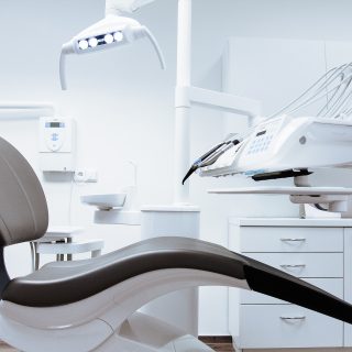 clinica stomatologica din sector 4